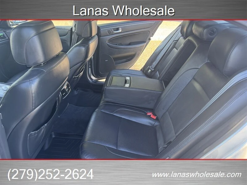 2013 Hyundai Genesis - Image 11 of 20