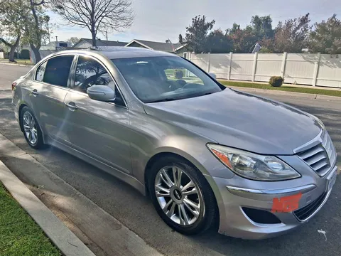 2013 Hyundai Genesis 4.6 Sedan