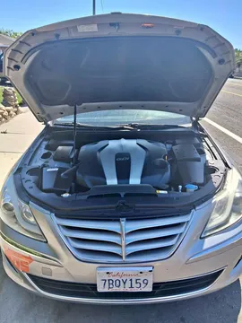 2013 Hyundai Genesis 4.6 Sedan