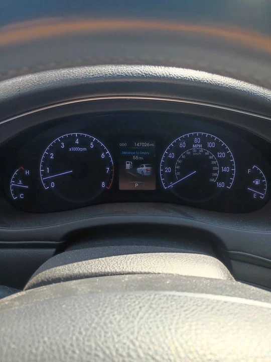 2013 Hyundai Genesis - Image 8 of 12