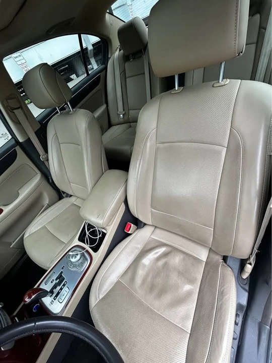 2013 Hyundai Genesis - Image 7 of 16