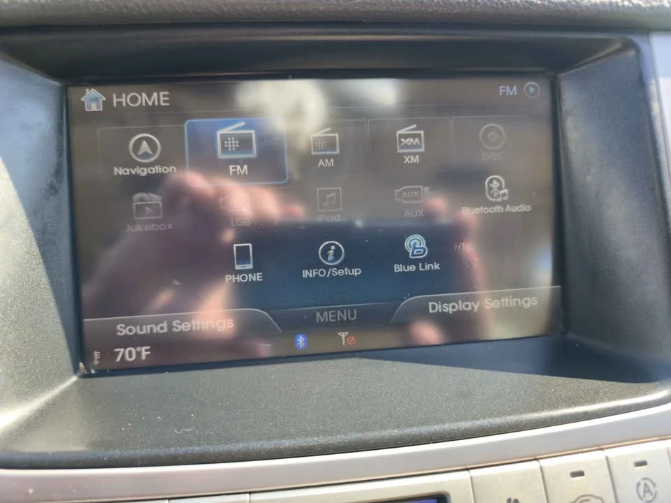 2013 Hyundai Genesis - Image 8 of 14