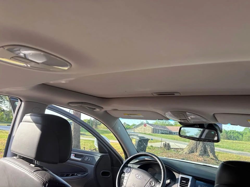 2013 Hyundai Genesis - Image 13 of 20