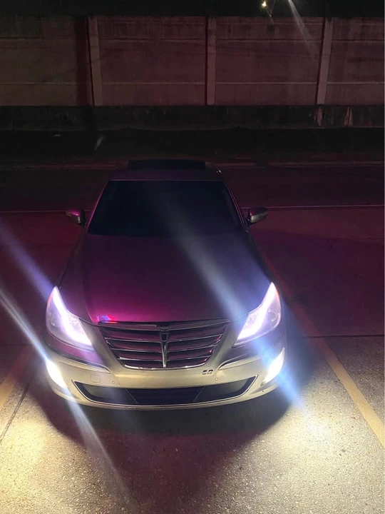 2013 Hyundai Genesis - Image 6 of 16