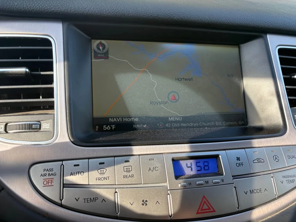 2013 Hyundai Genesis - Image 5 of 20