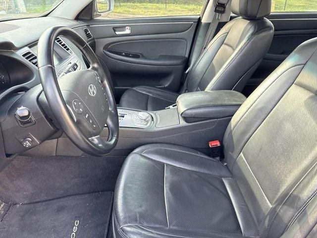 2013 Hyundai Genesis - Image 10 of 10