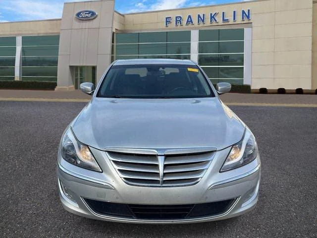 2013 Hyundai Genesis - Image 2 of 10