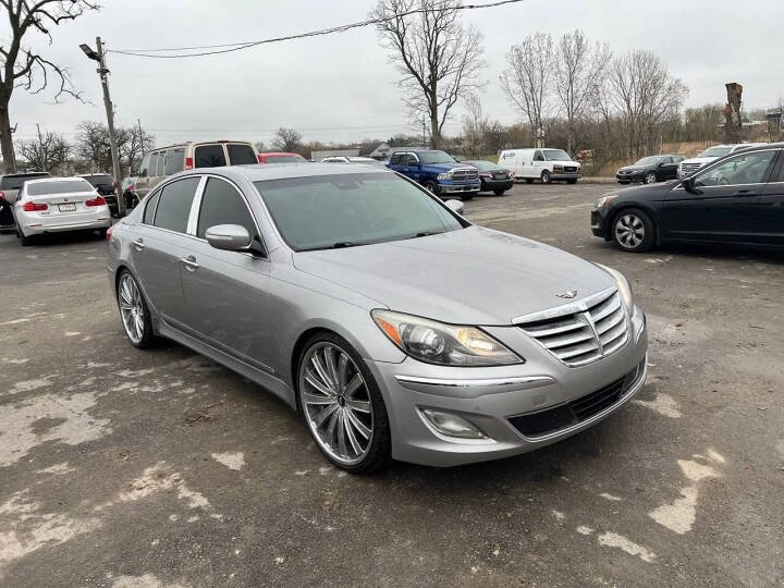 2013 Hyundai Genesis - Image 4 of 20