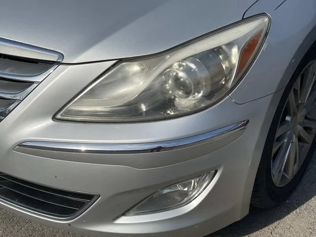 2013 Hyundai Genesis - Image 8 of 8