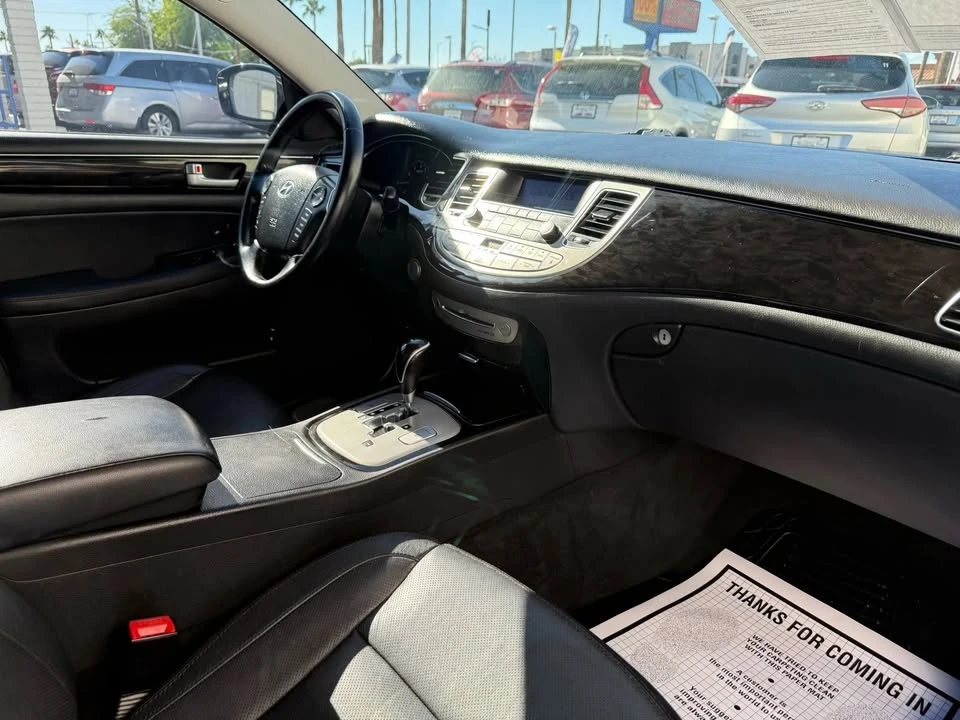 2013 Hyundai Genesis - Image 4 of 20