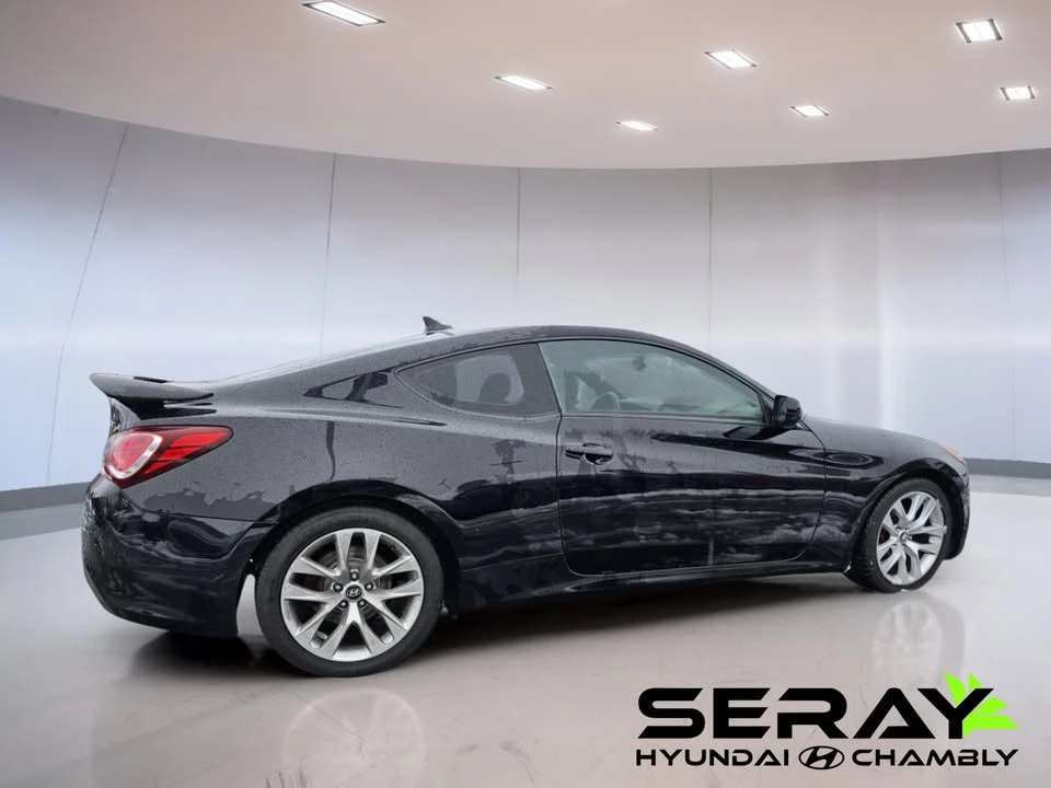 2013 Hyundai Genesis - Image 4 of 13