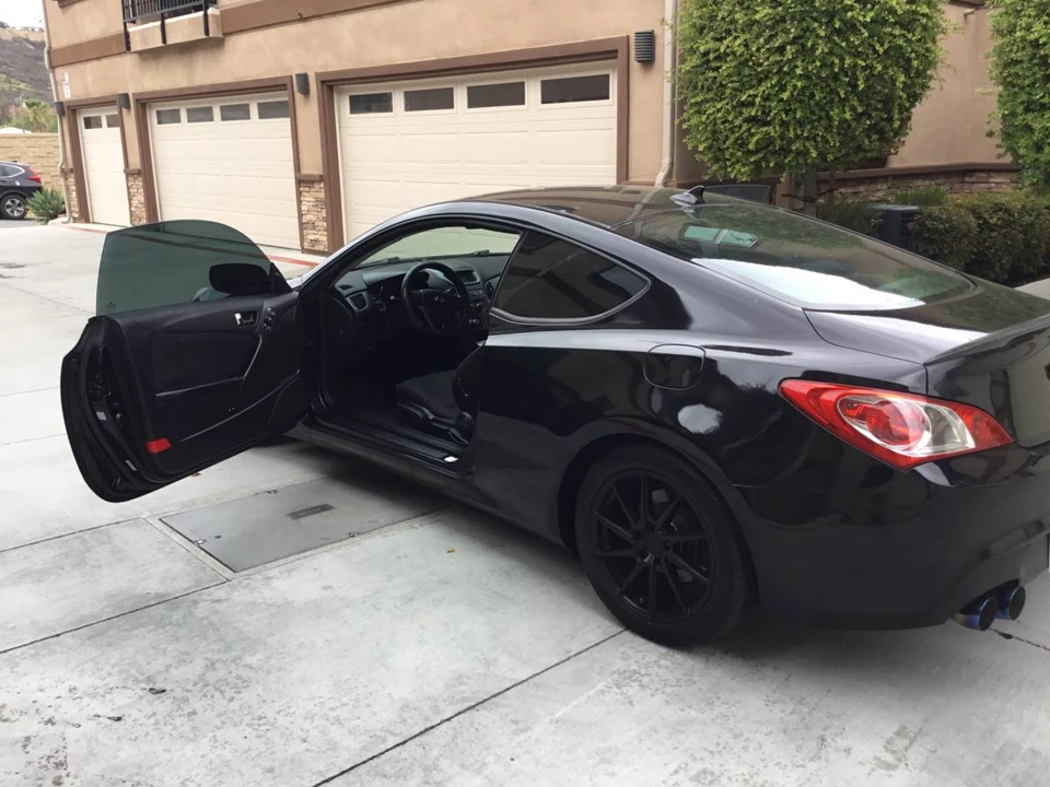 2013 Hyundai Genesis Coupe - Image 2 of 22