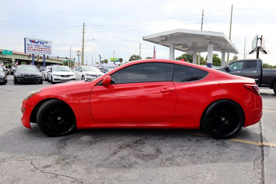 2013 Hyundai Genesis Coupe - Image 9 of 20