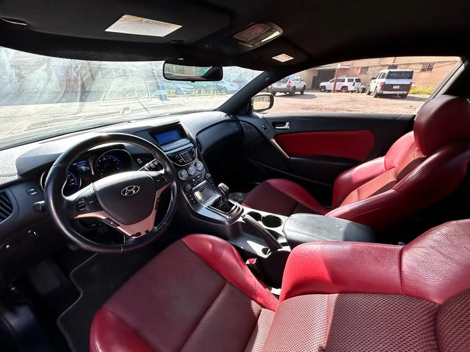 2013 Hyundai Genesis Coupe - Image 6 of 13