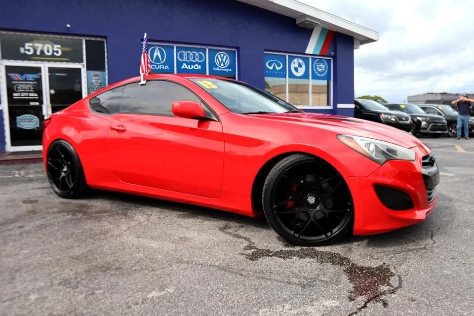 2013 Hyundai Genesis Coupe - Image 4 of 20