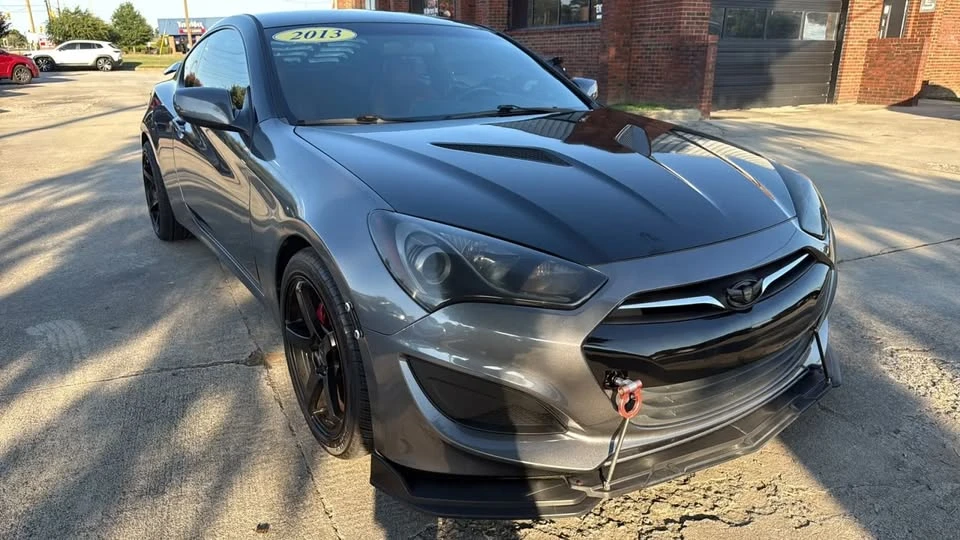 2013 Hyundai Genesis Coupe - Image 7 of 20