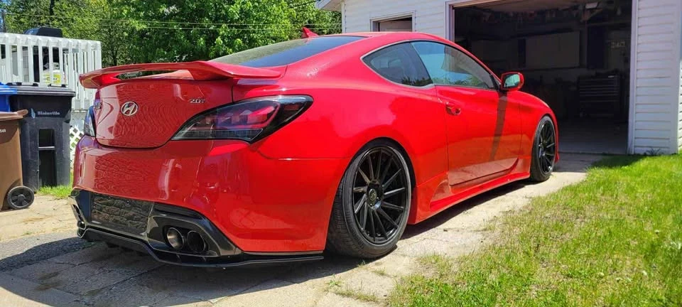 2013 Hyundai Genesis Coupe - Image 2 of 4
