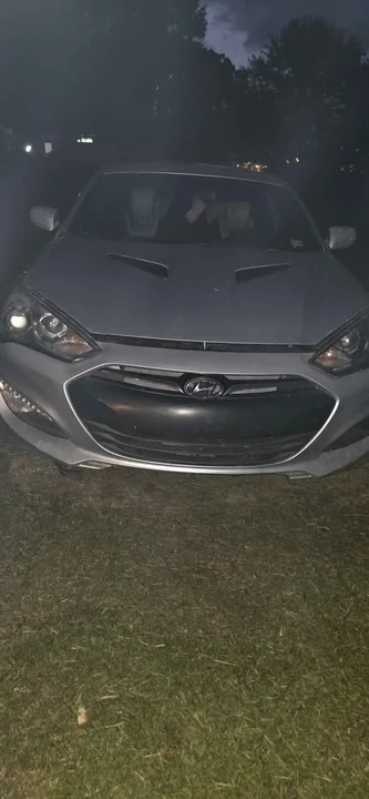 2013 Hyundai Genesis Coupe - Image 5 of 14