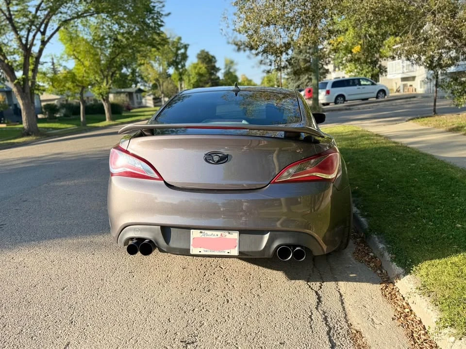 2013 Hyundai Genesis Coupe - Image 3 of 4