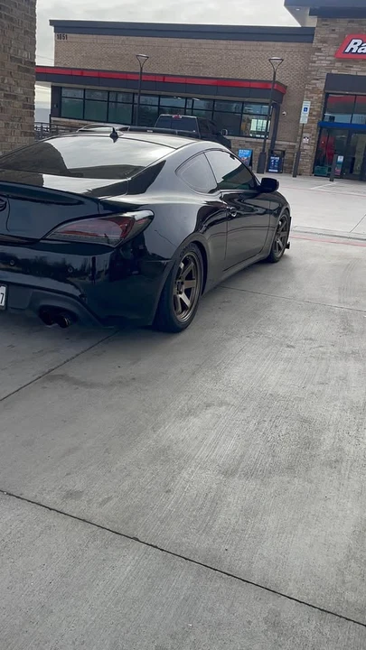 2013 Hyundai Genesis Coupe - Image 13 of 16
