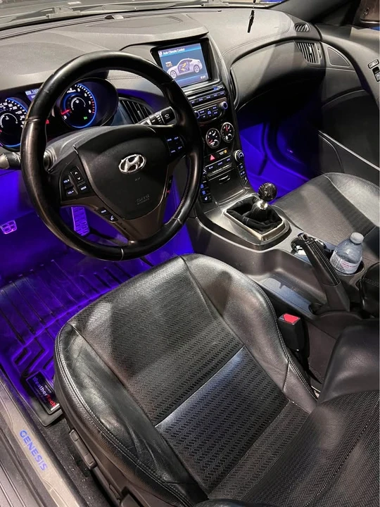 2013 Hyundai Genesis Coupe - Image 6 of 8