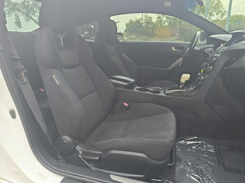 2013 Hyundai Genesis Coupe - Image 19 of 19