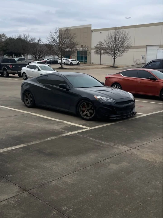2013 Hyundai Genesis Coupe - Image 8 of 16