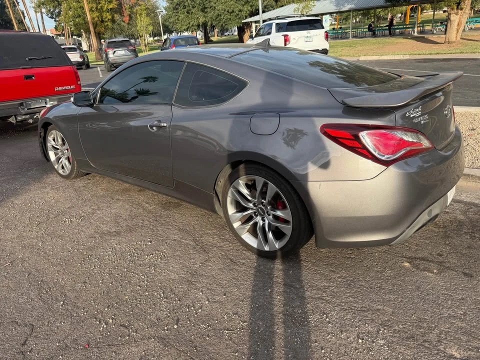 2013 Hyundai Genesis Coupe - Image 3 of 9