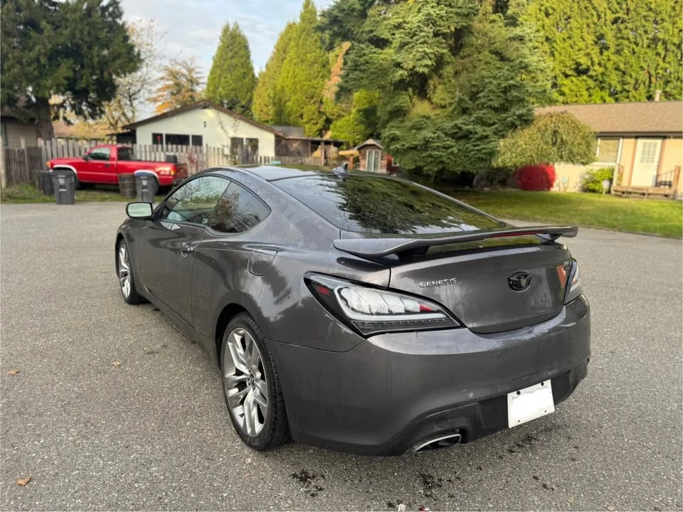 2013 Hyundai Genesis Coupe - Image 15 of 15