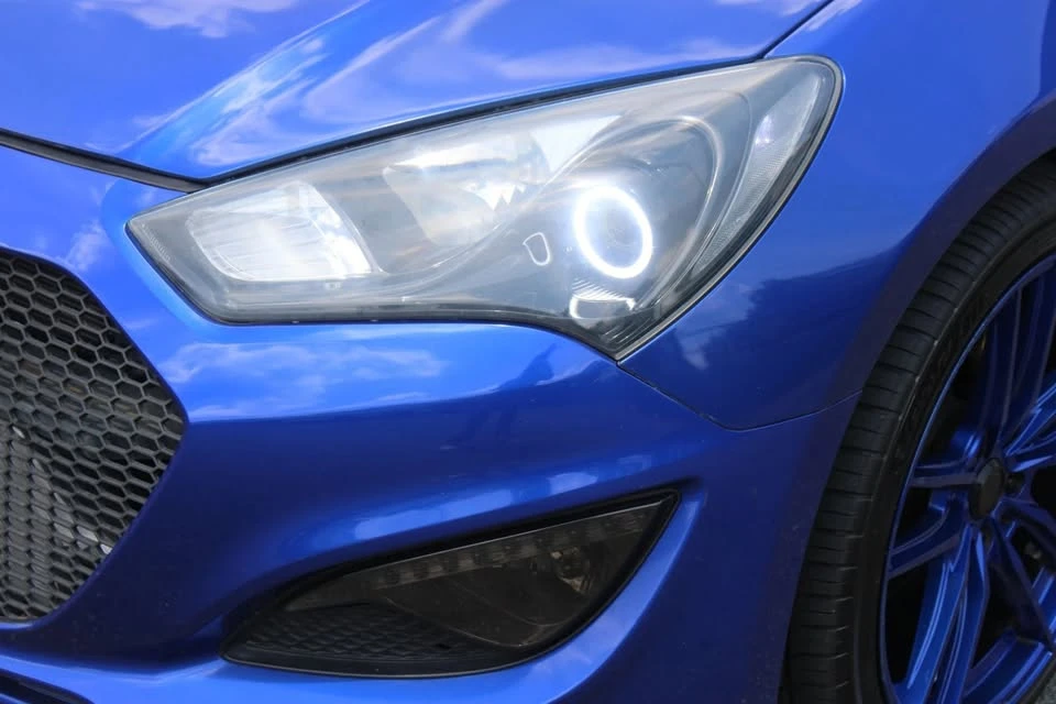 2013 Hyundai Genesis Coupe - Image 15 of 19