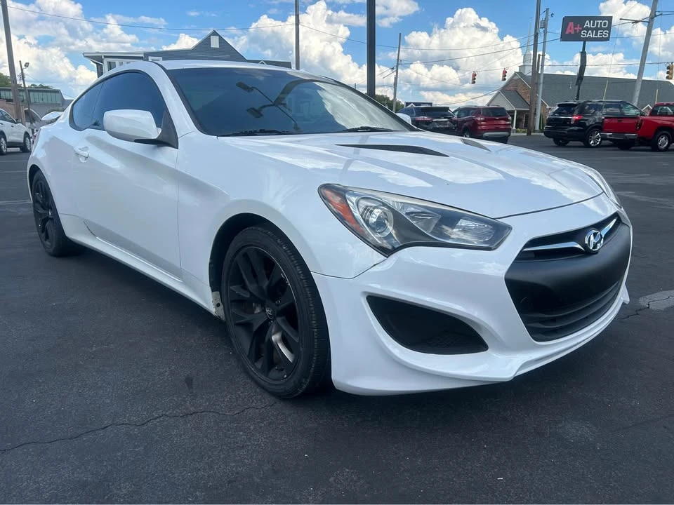2013 Hyundai Genesis Coupe - Image 6 of 12