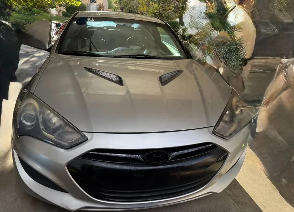 2013 Hyundai Genesis Coupe - Image 2 of 4