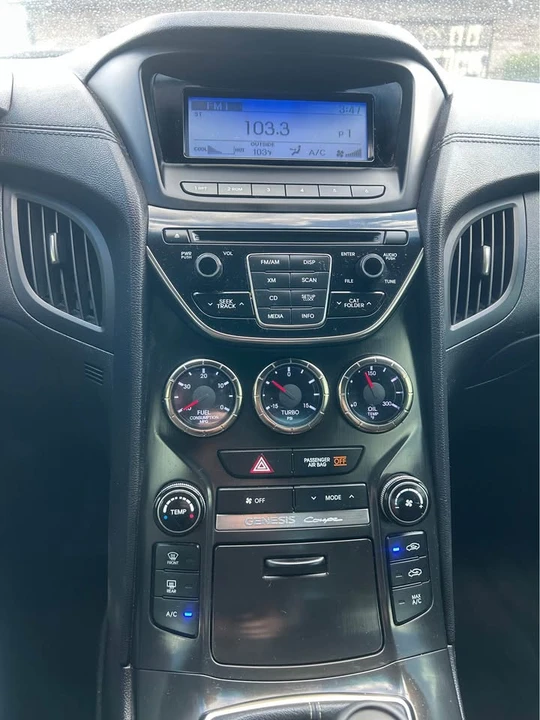 2013 Hyundai Genesis Coupe - Image 12 of 12