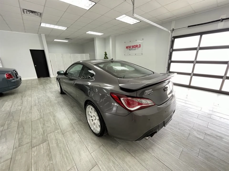 2013 Hyundai Genesis Coupe - Image 3 of 19