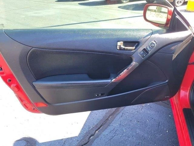 2013 Hyundai Genesis Coupe - Image 10 of 20