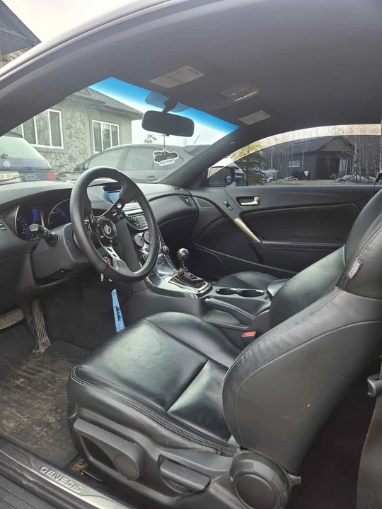 2013 Hyundai Genesis Coupe - Image 5 of 5