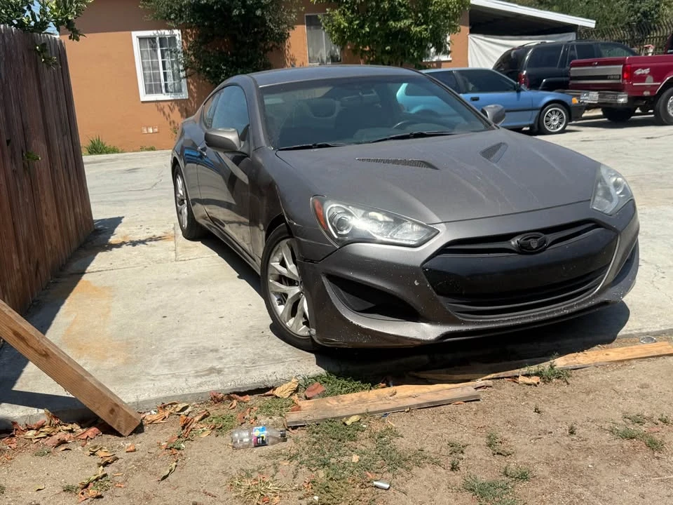 2013 Hyundai Genesis Coupe - Image 2 of 7