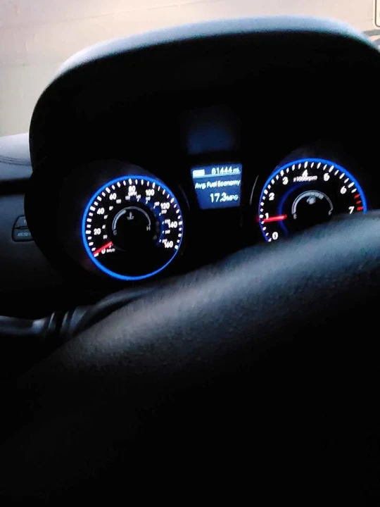 2013 Hyundai Genesis Coupe - Image 2 of 6