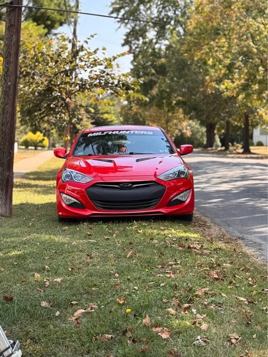 2013 Hyundai Genesis Coupe - Image 11 of 18