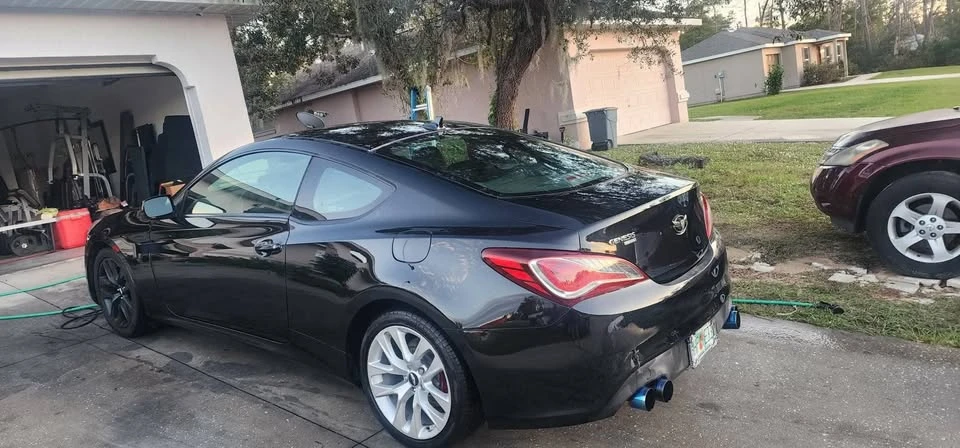 2013 Hyundai Genesis Coupe - Image 4 of 6