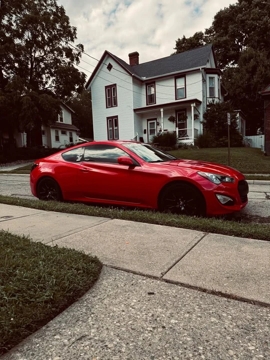 2013 Hyundai Genesis Coupe - Image 16 of 18