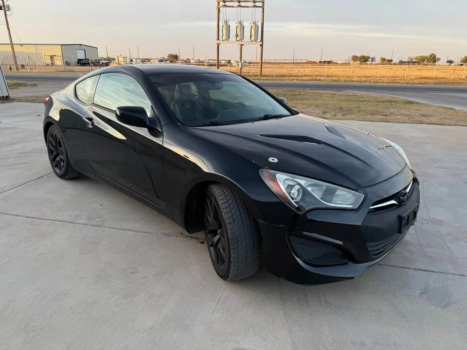 2013 Hyundai Genesis Coupe - Image 3 of 17