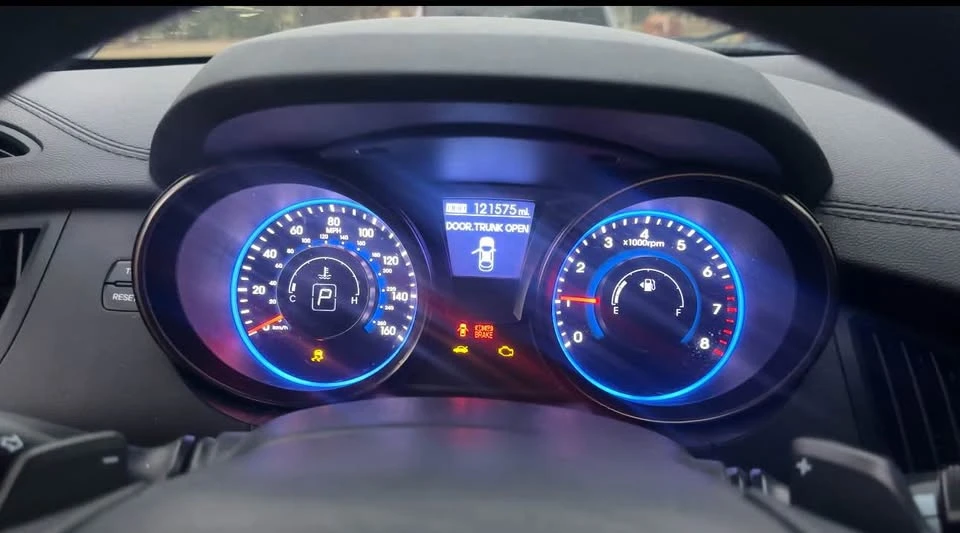 2013 Hyundai Genesis Coupe - Image 3 of 4