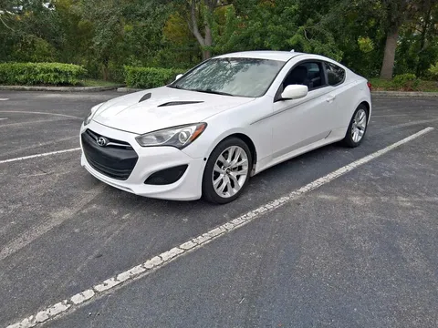 2013 Hyundai Genesis Coupe 2.0T Premium