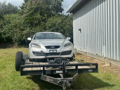 2013 Hyundai Genesis Coupe 2.0T Premium