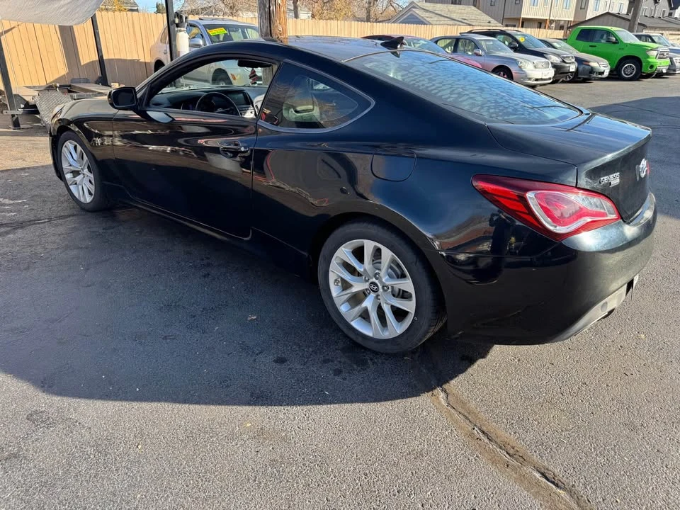 2013 Hyundai Genesis Coupe - Image 3 of 11