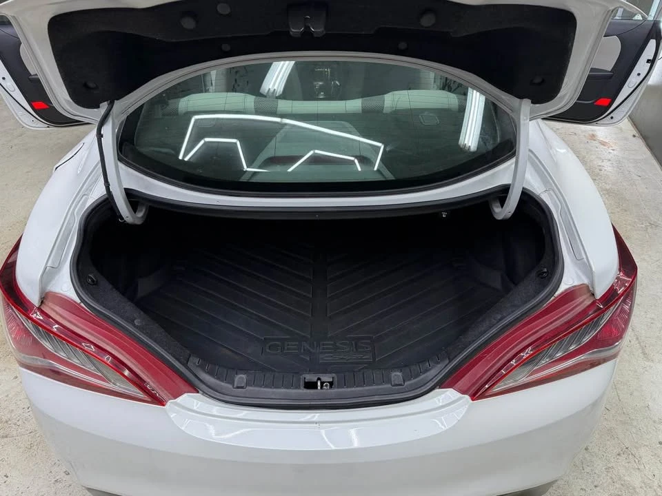 2013 Hyundai Genesis Coupe - Image 6 of 12