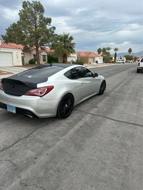 2013 Hyundai Genesis Coupe - Image 6 of 12