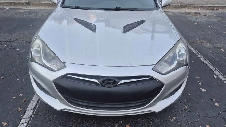 2013 Hyundai Genesis Coupe - Image 12 of 13