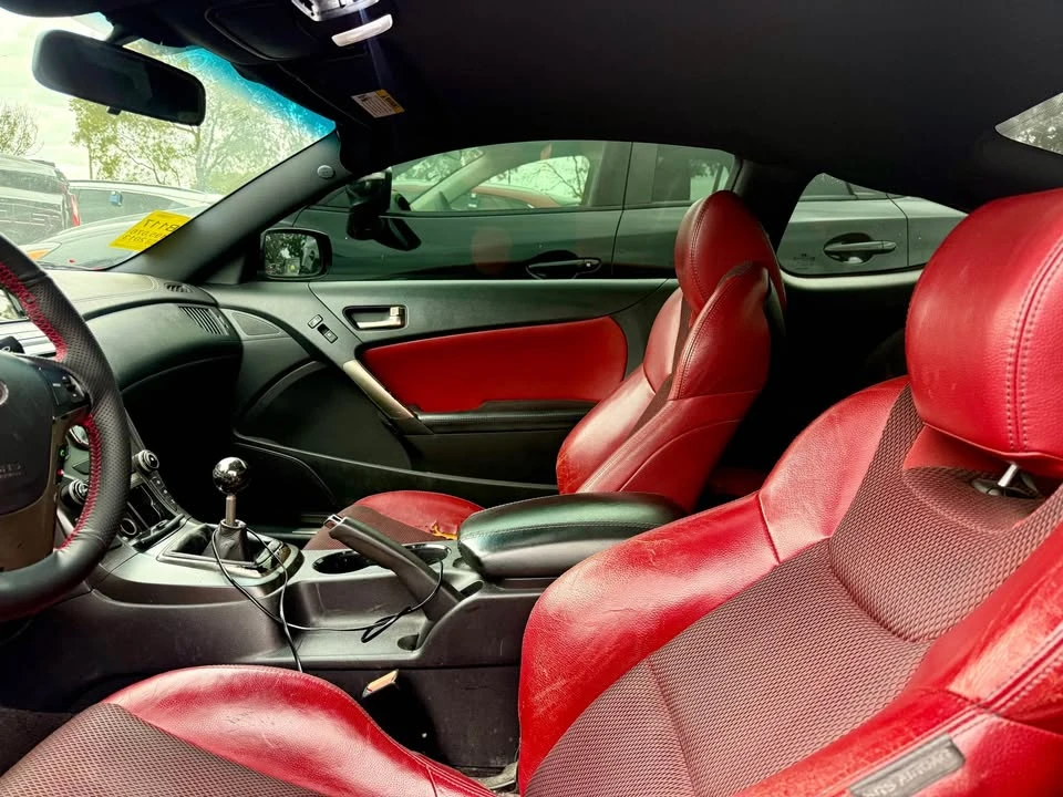 2013 Hyundai Genesis Coupe - Image 8 of 8